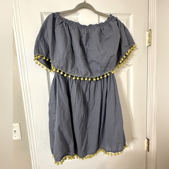 Mud Pie Dresses & Skirts - Mud Pie Off the Shoulder Dress